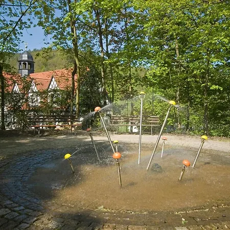 Quellenhaus Feengrotten イン *