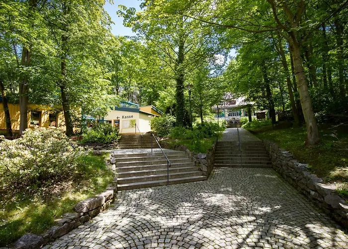 Quellenhaus Feengrotten Saalfeld Saale